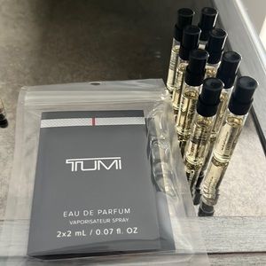 Armani Prive Oud Royal samples (8 qty) and Tumi parfum samples (2 qty)